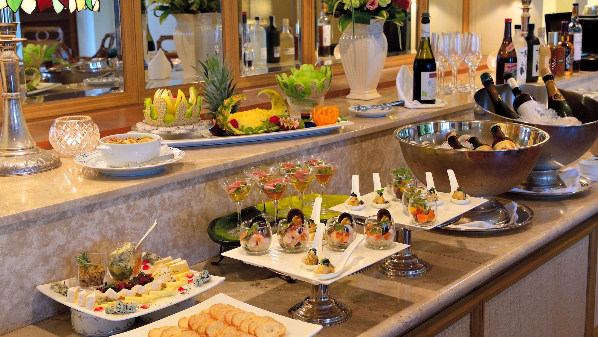 The Naha Terrace Hotel Екстериор снимка