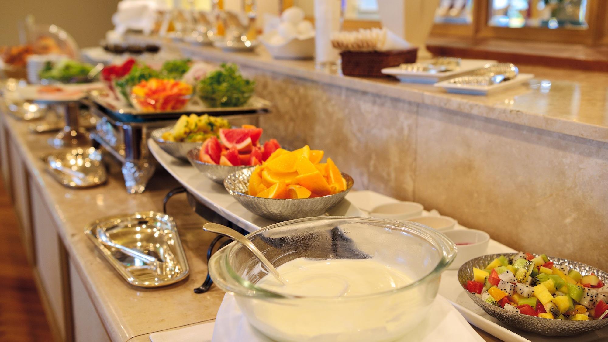 The Naha Terrace Hotel Екстериор снимка