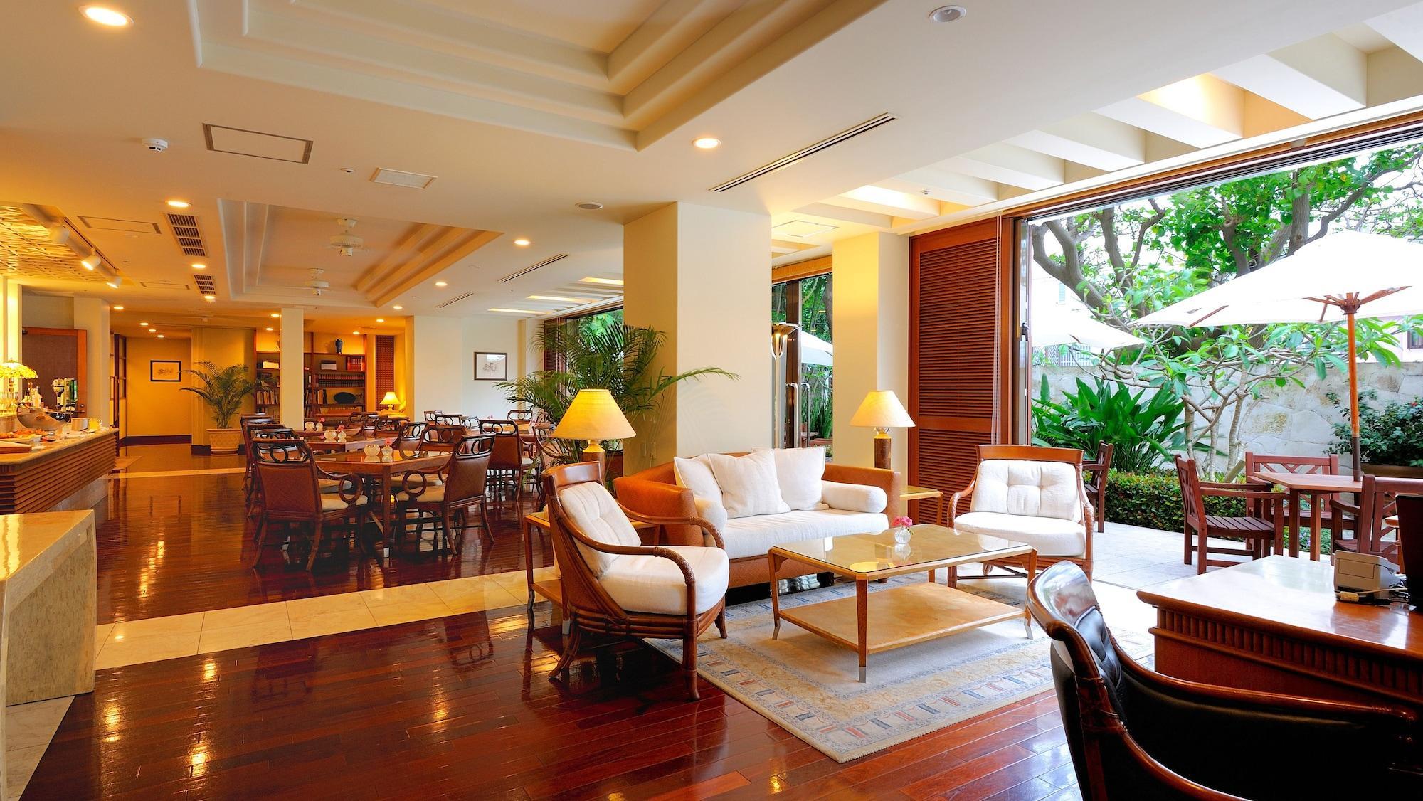 The Naha Terrace Hotel Екстериор снимка