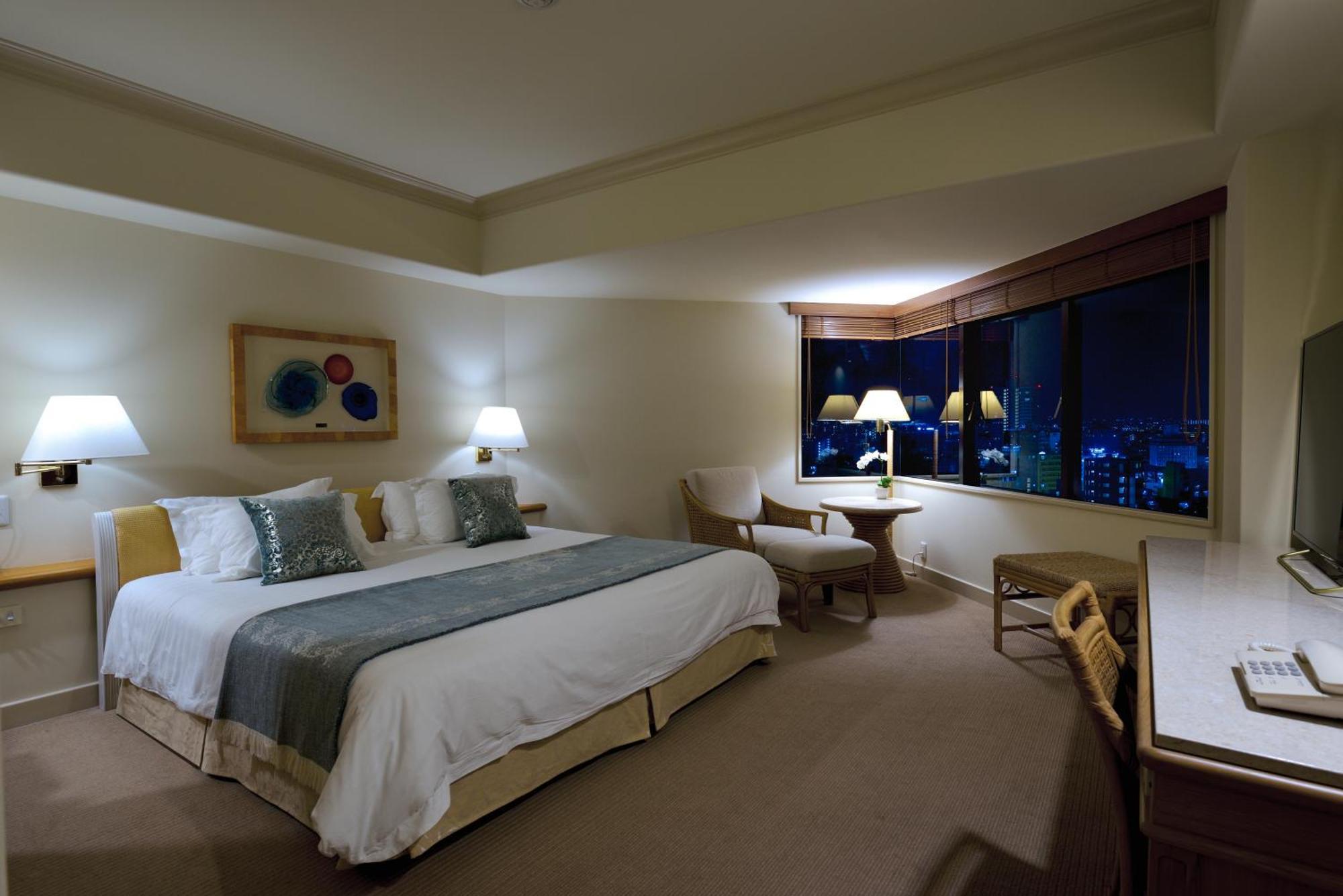 The Naha Terrace Hotel Екстериор снимка
