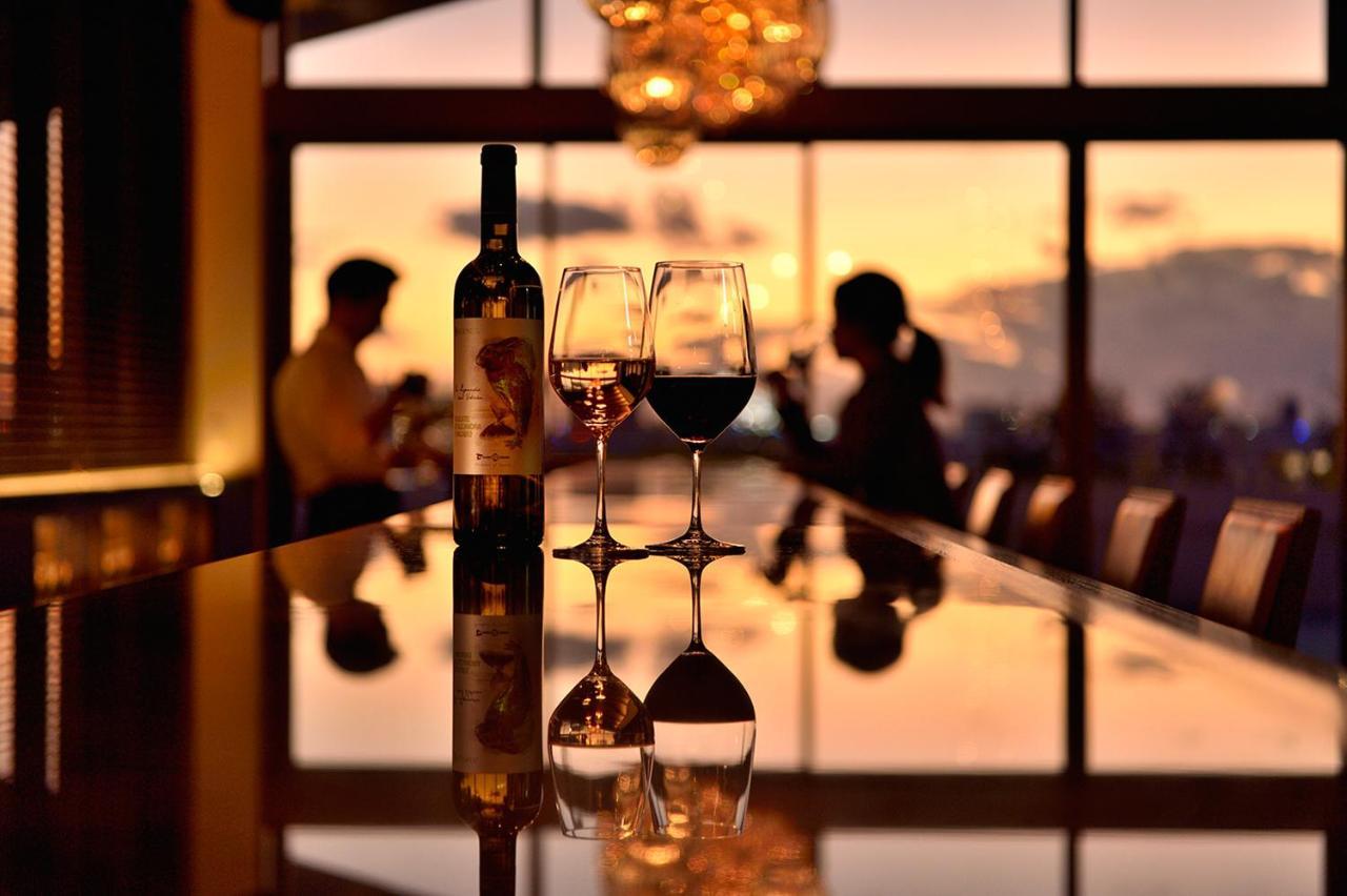 The Naha Terrace Hotel Екстериор снимка